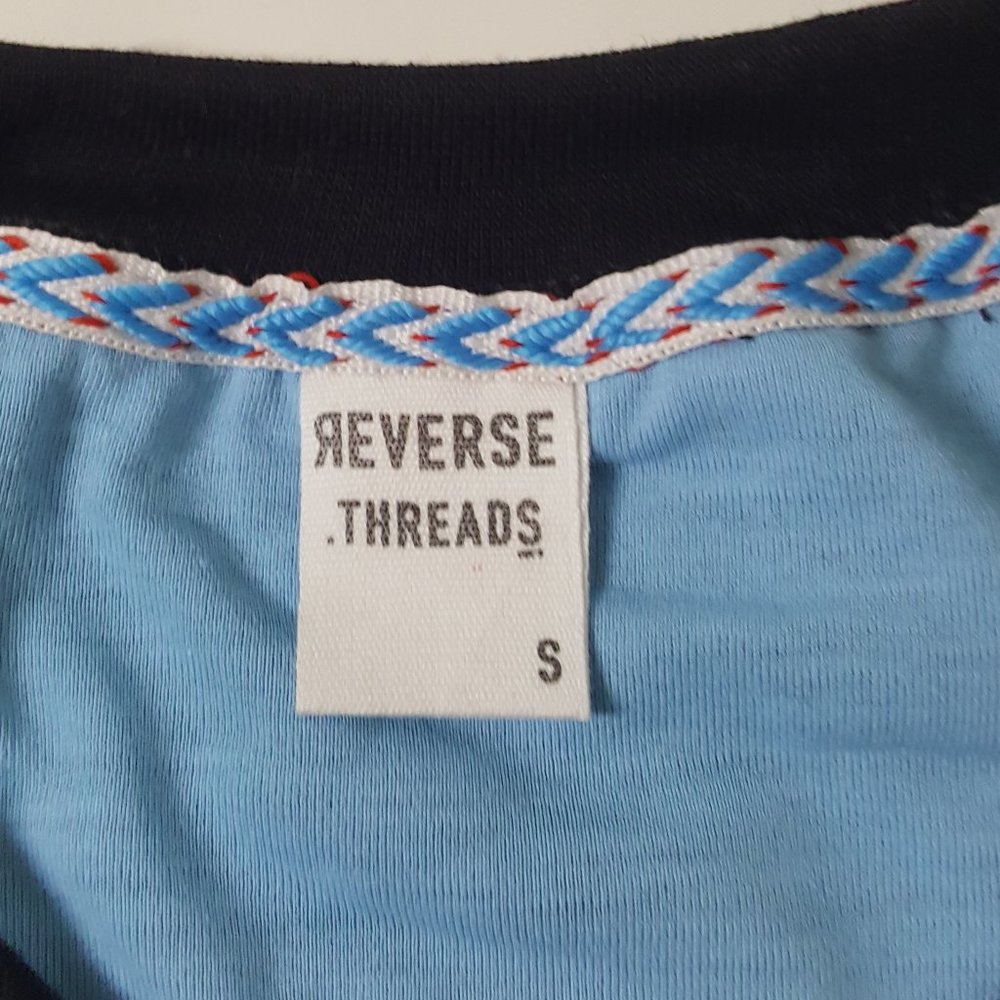 New REVERSE  THREADS T-Shirts Size S Black - Picture 3 of 3